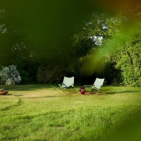 Zimmer437 招待所 3*